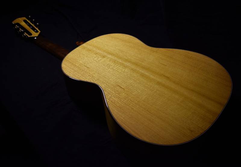 Tropical walnut neck - (aka Peruvian Walnut, aka Nogal)