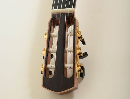 classical guitar identification by headstock design