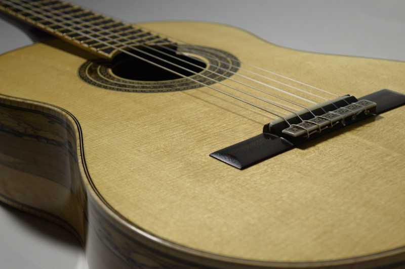 1 Piece Maple wood Classical Acoustic Guitar Bridge 60mm string spacing 