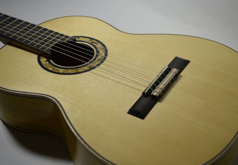 The Lutz Spruce top came from the same batch of wood as the top on No. 30